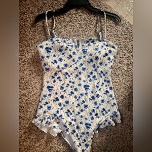 Geode swimwear women’s size medium swimsuit